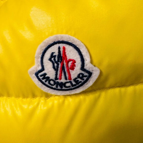 Yellow Moncler Vest (1 / US SM) - Picture 7 of 8